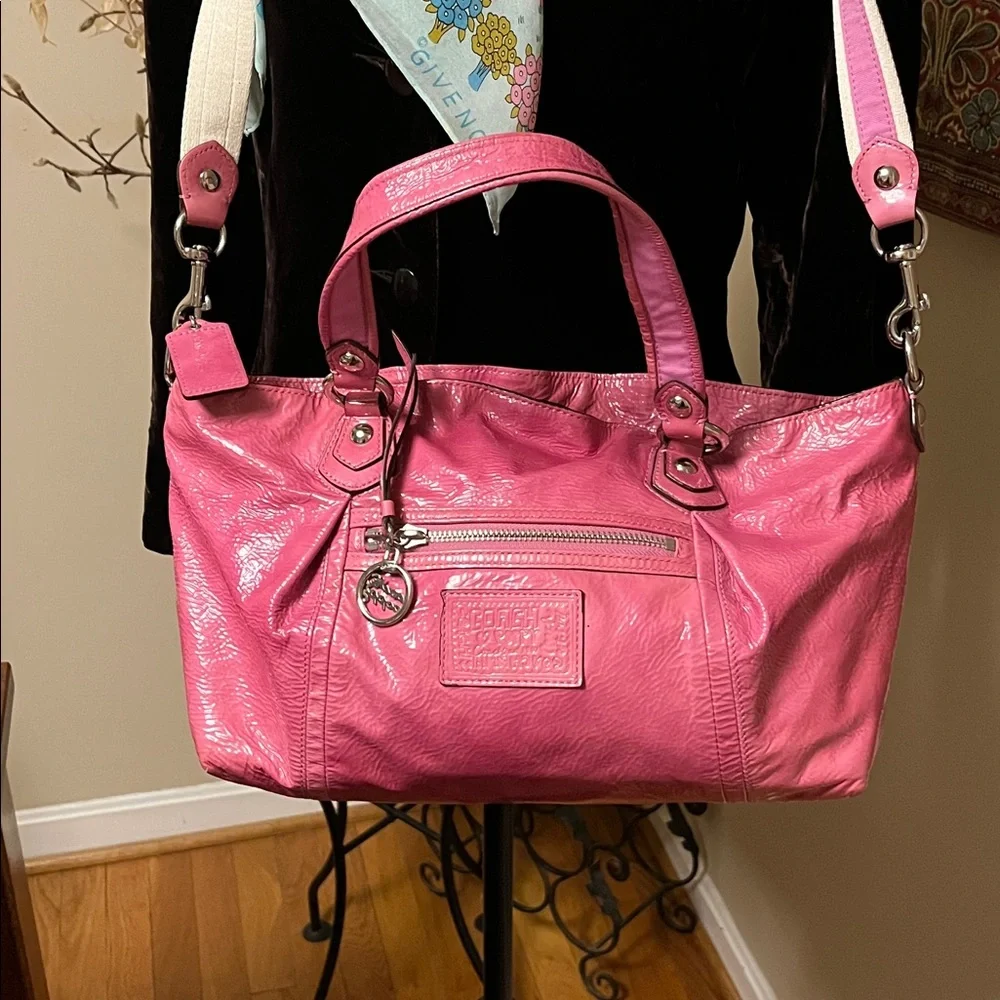 Coach Pink Patent Leather Shoulder Bag, vintage, poppy, - Picture 16 of 17